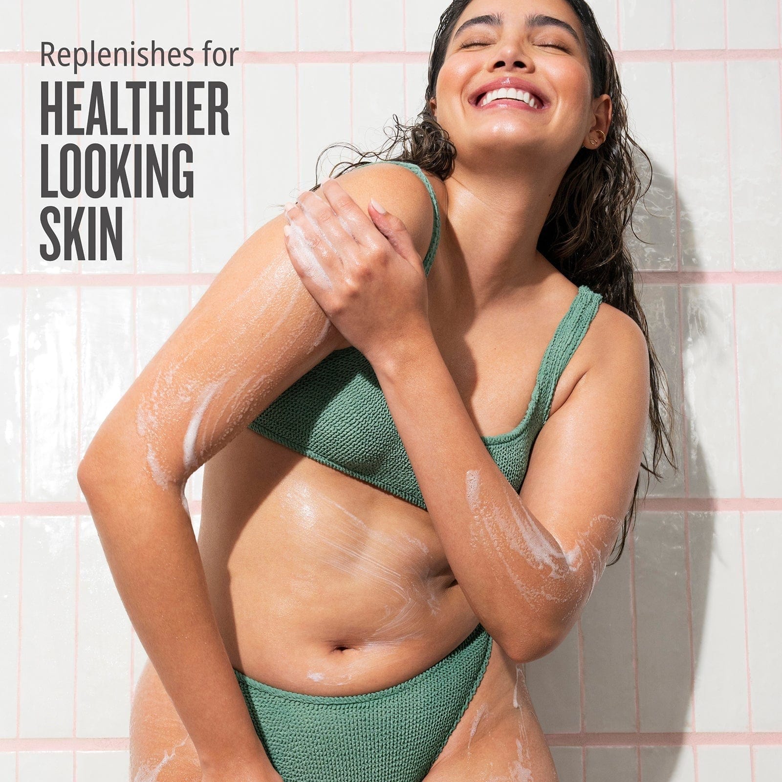 Beija_Flor_Renewing_Body_Wash_Sol_de_Janeiro_5-1.jpg