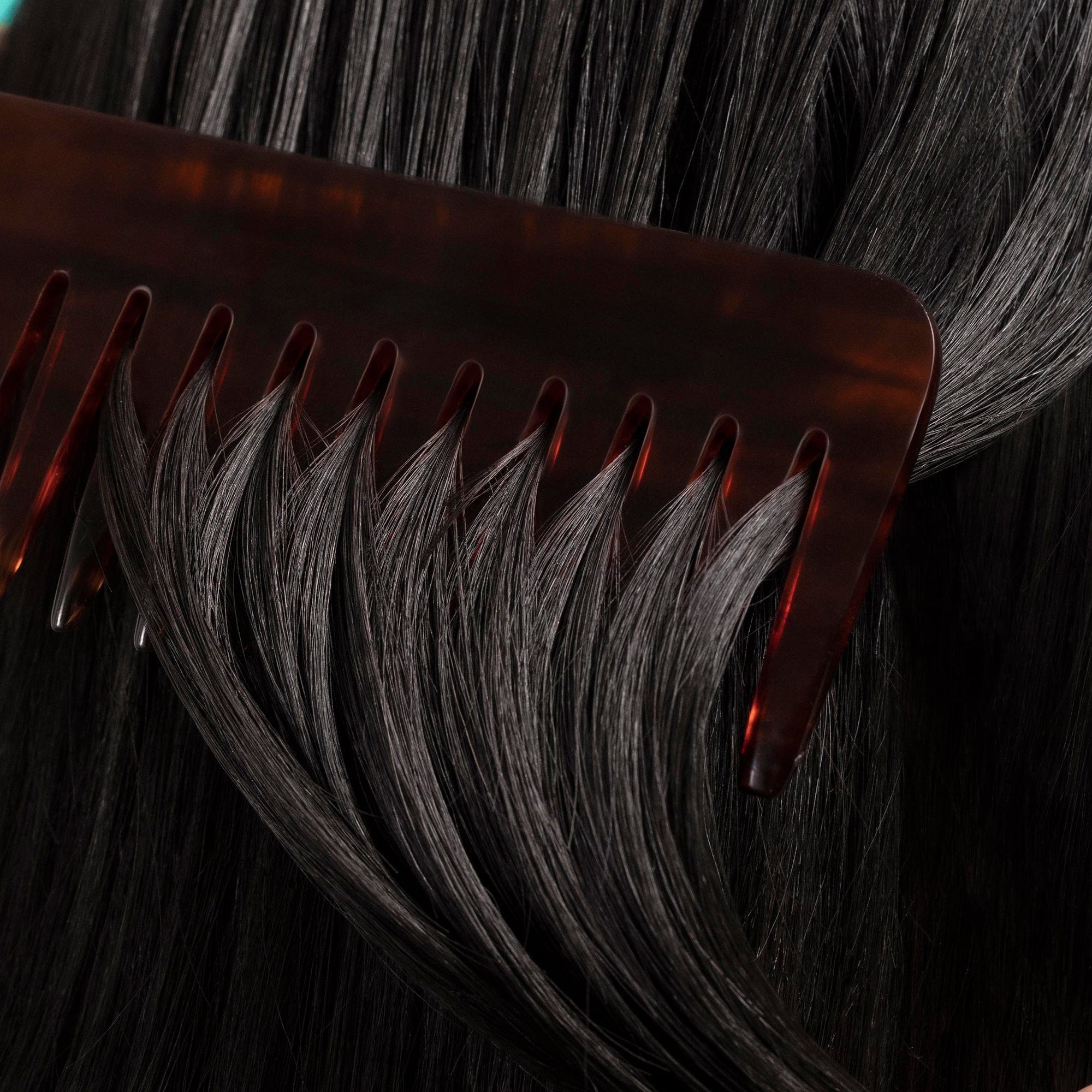 Brazilian_Joia_Milky_leave_in_conditioner_sol_de_janeiro_9-1.jpg